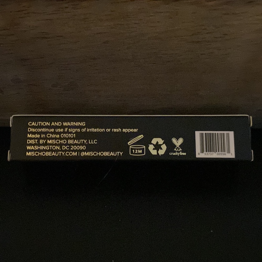 Makeup bundle 🖤 - Picture 8 of 8